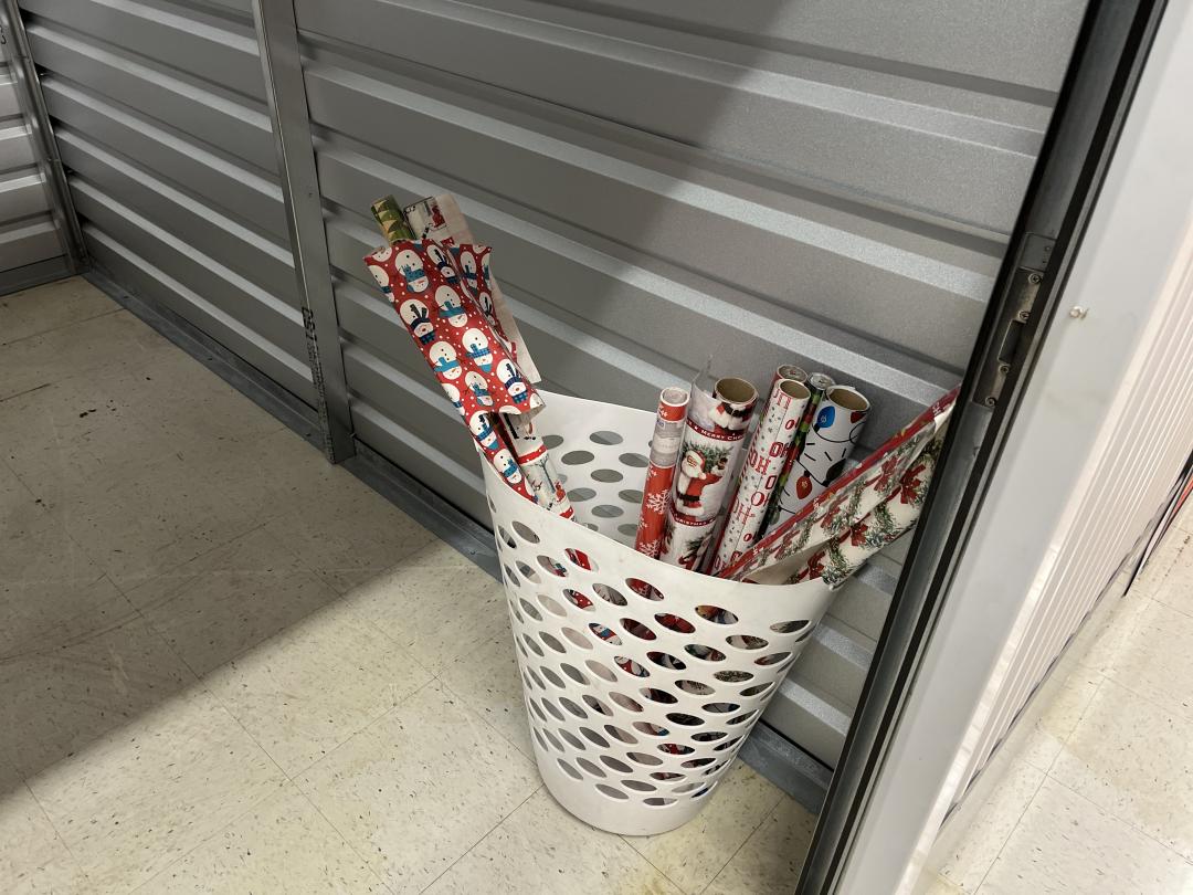 Storage Unit Auction in Pekin , IL at UHaul Moving & Storage of Pekin